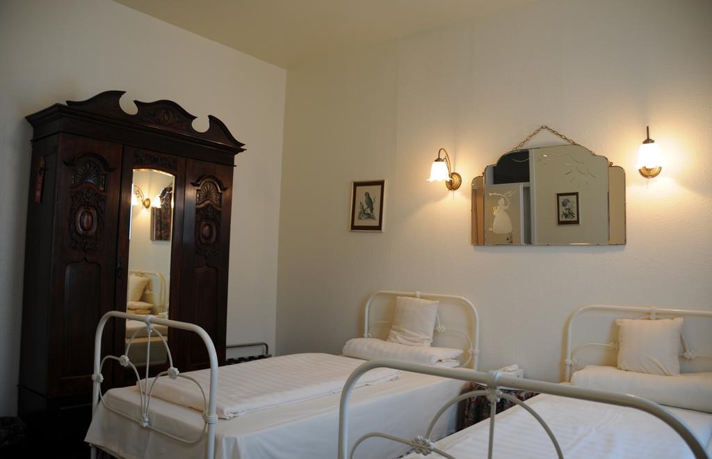 Hotel Admiral ヴィースバーデン 部屋 写真