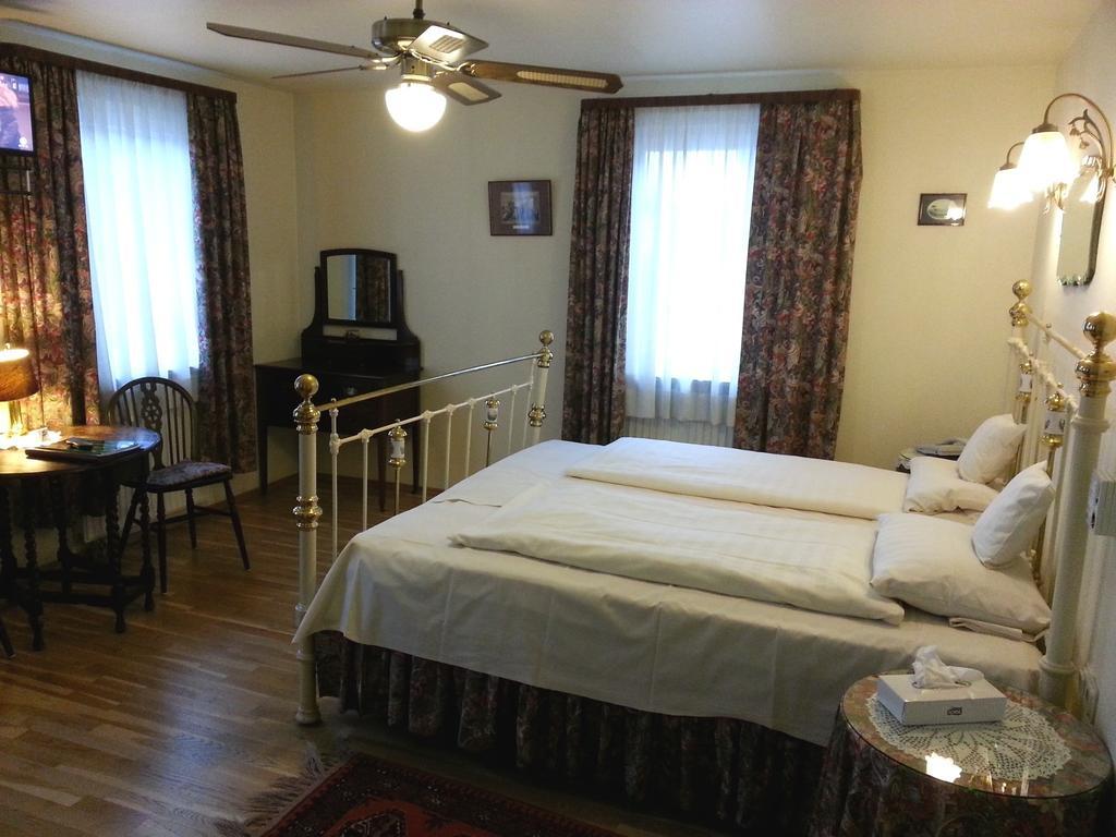 Hotel Admiral ヴィースバーデン エクステリア 写真