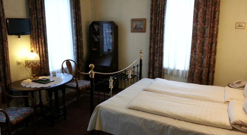 Hotel Admiral ヴィースバーデン エクステリア 写真